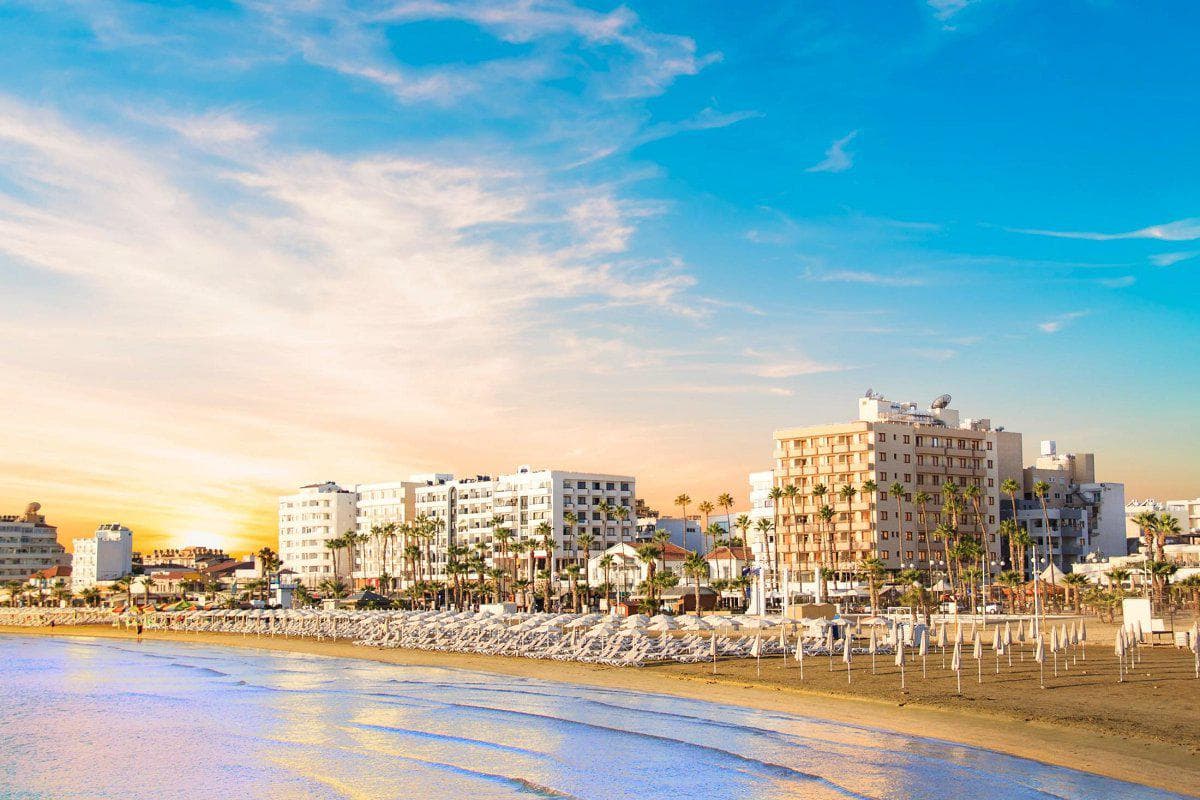 Luxury low-rise residence in the center of Larnaca