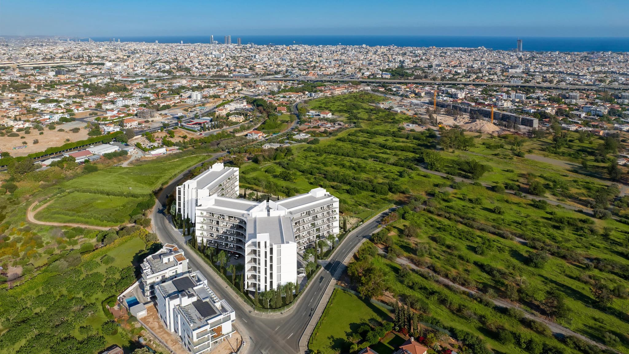 New complex with a swimming pool, gym and sauna 400 m from the university, Kato Polemidia, Limassol