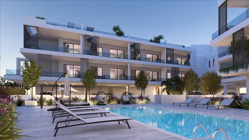 New residence with a swimming pool and a gym close to the sea, Levadia
