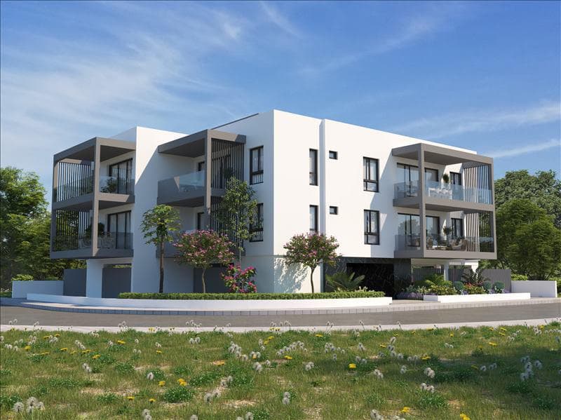 New low-rise residence with a garden, Nicosia