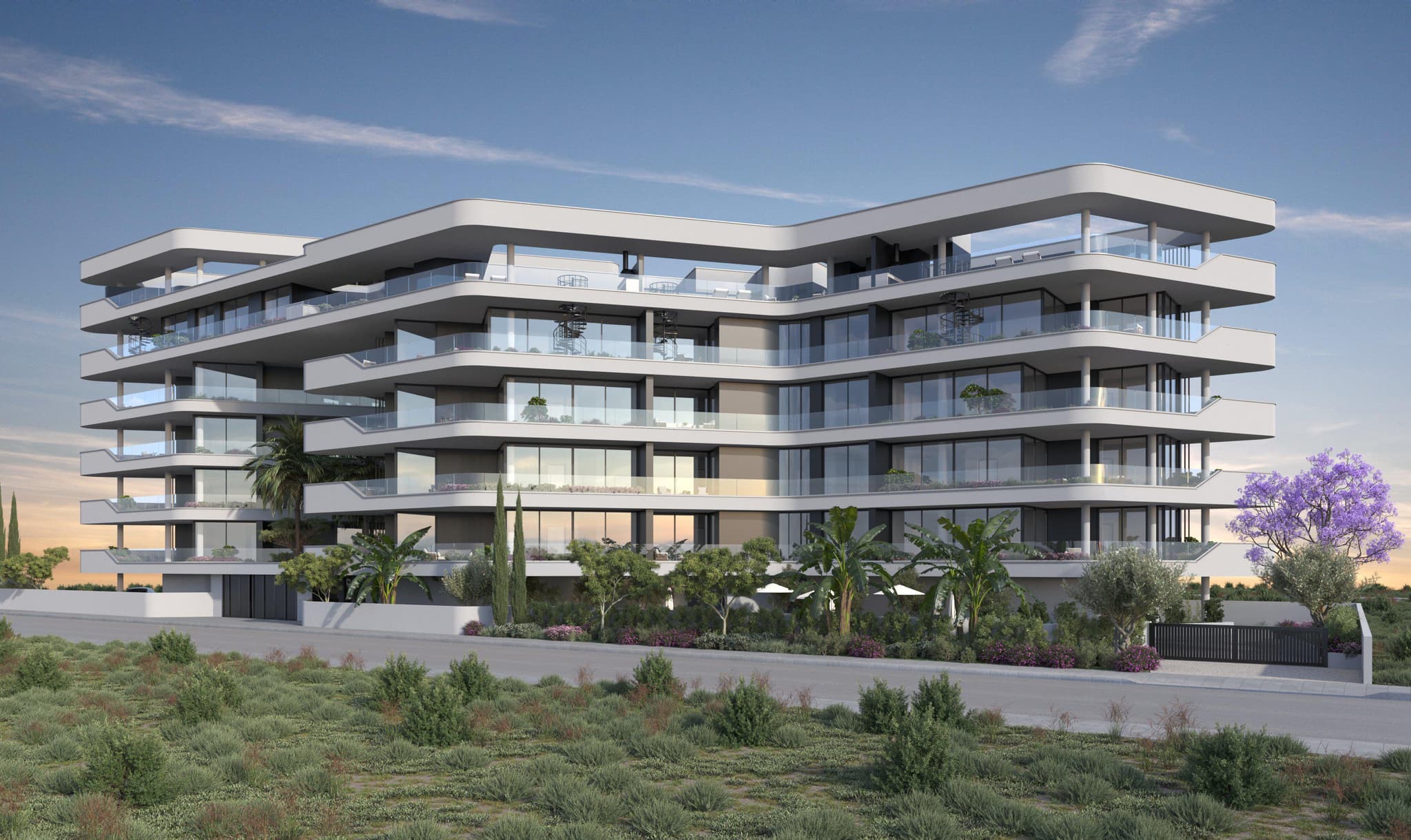 Gated residence with swimming pools, a spa and gardens at 700 meters from the beach
