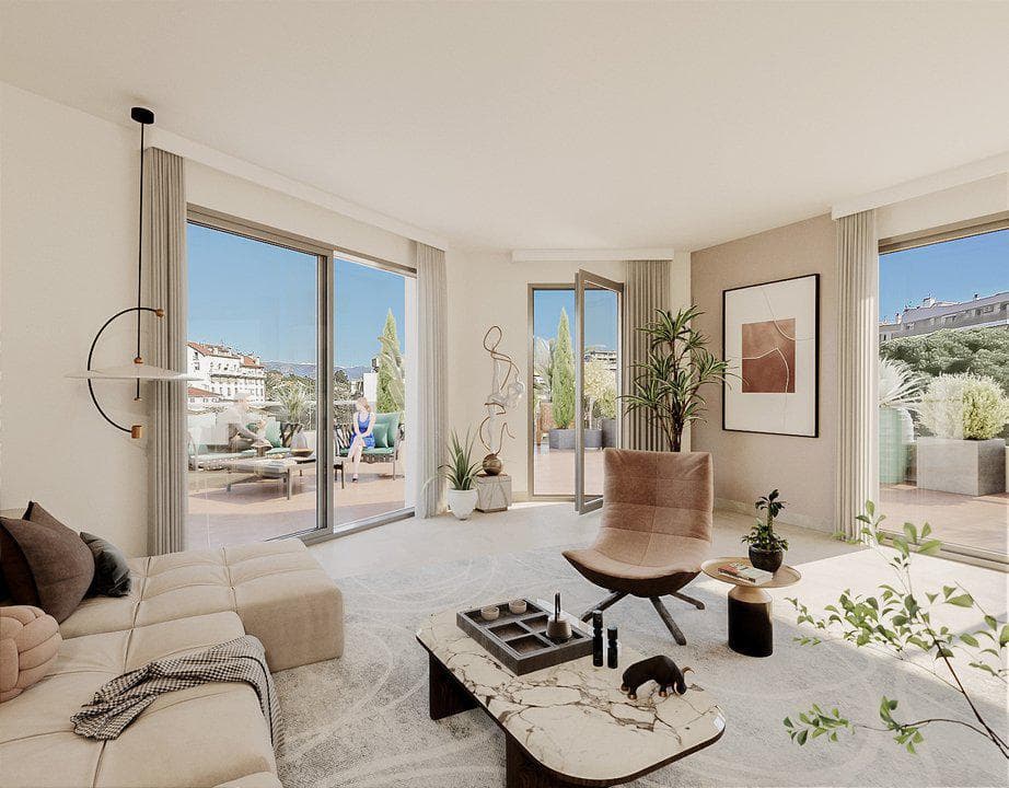 New residential complex near the center of Antibes, Cote d'Azur