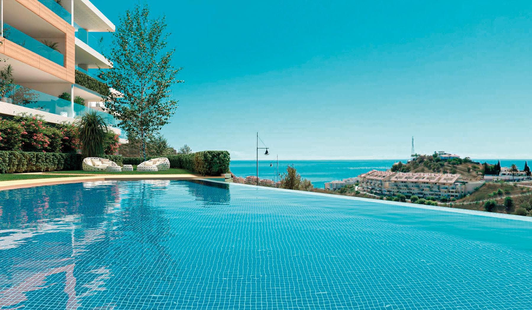 Premier residential complex with sea views in Fuengirola, Costa del Sol