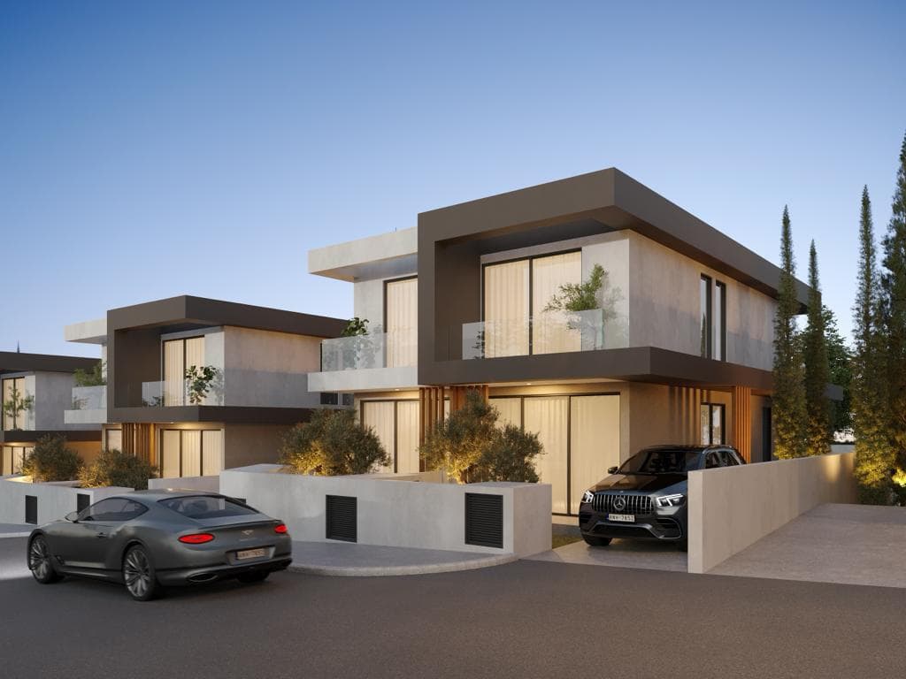 New complex of villas with swimming pools and panoramic views at 500 meters from the beach