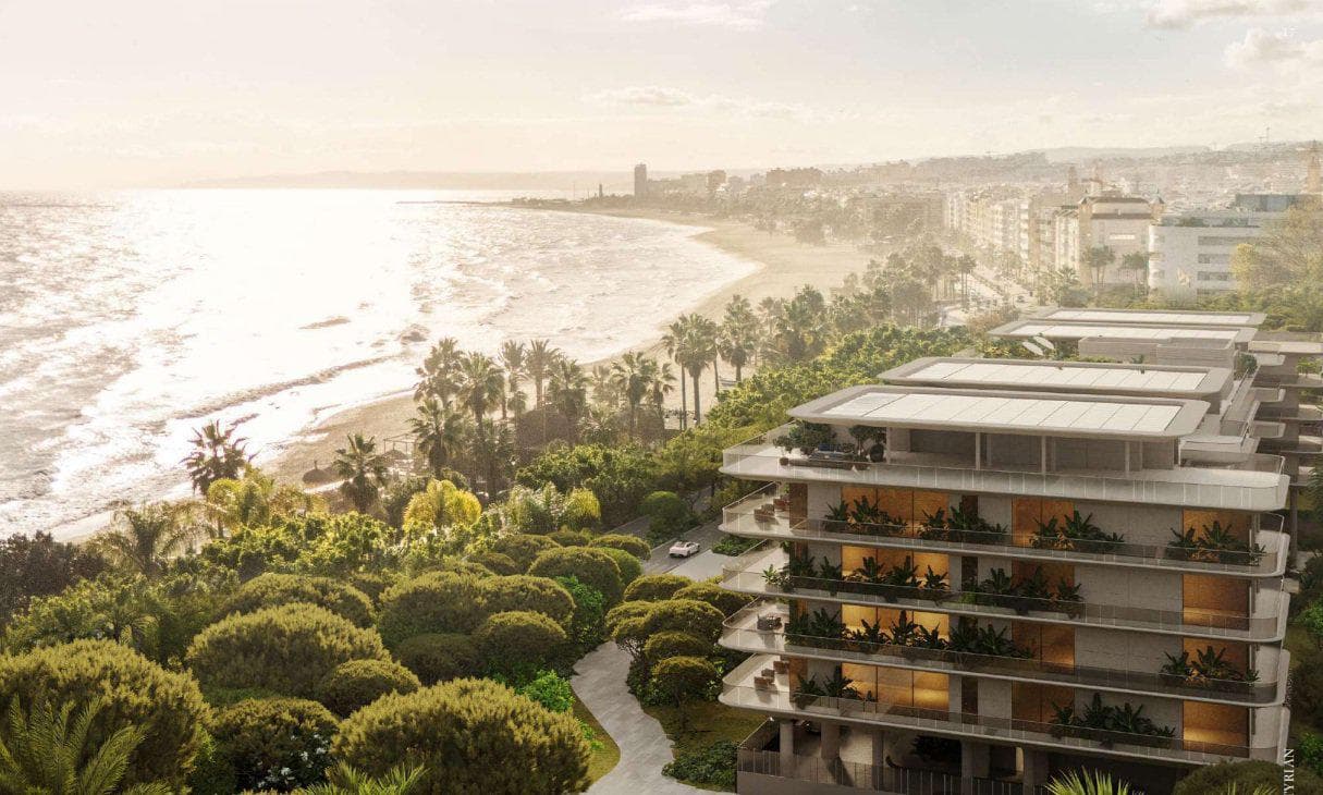First-class complex on the beachfront in Estepona, Costa del Sol