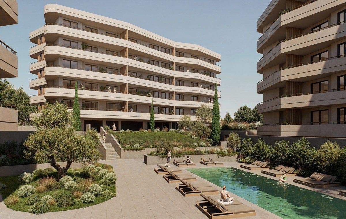 New project with swimming pools in the prestigious area of Germasogeia