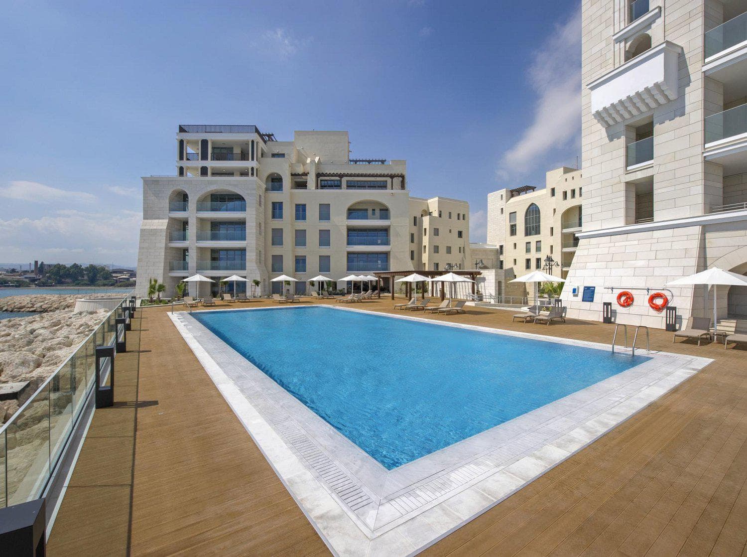 Luxury residence with its own yacht marina, restaurants and spa, near the center of Limassol